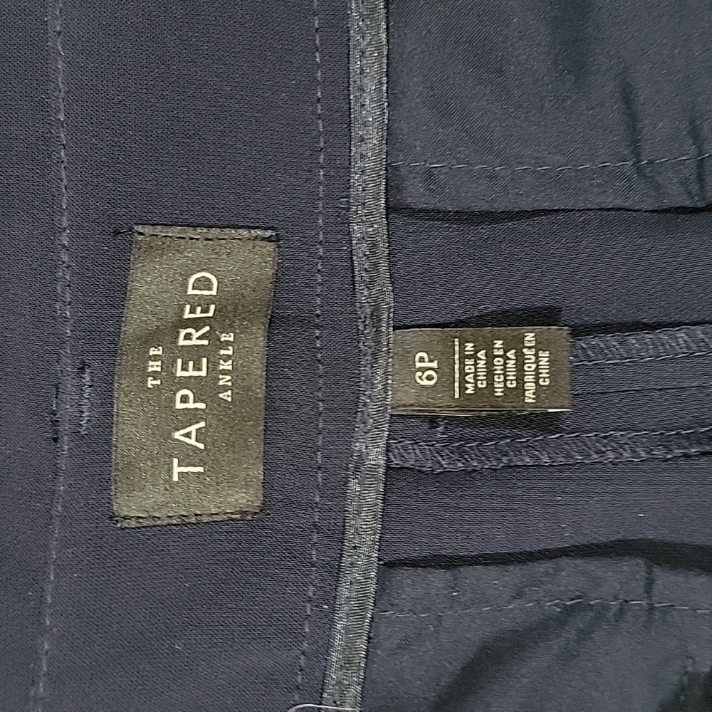 White House Black Market Tapered Ankle Pants Navy Blue Belted Size 6P - Picture 7 of 10